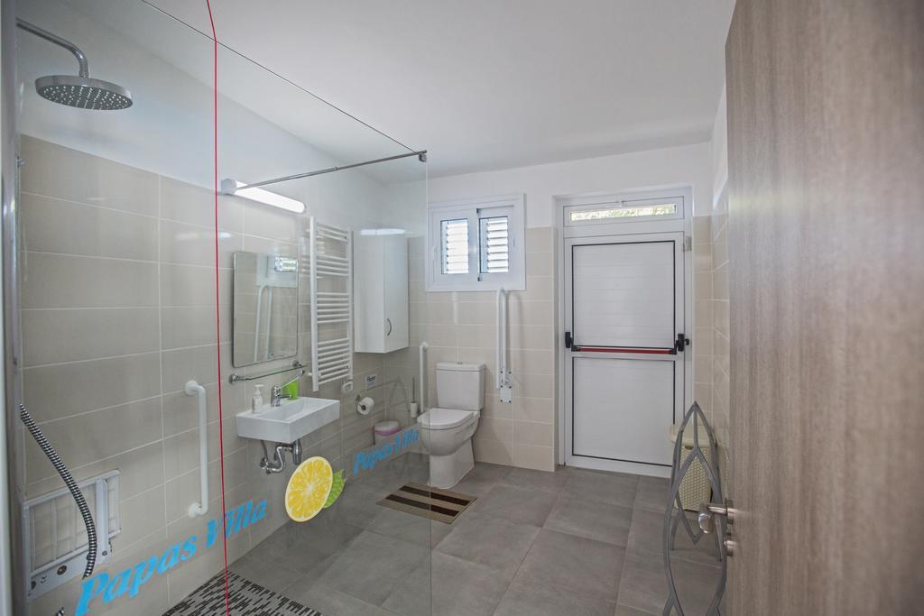 Papas Family Villa Paralímni Extérieur photo