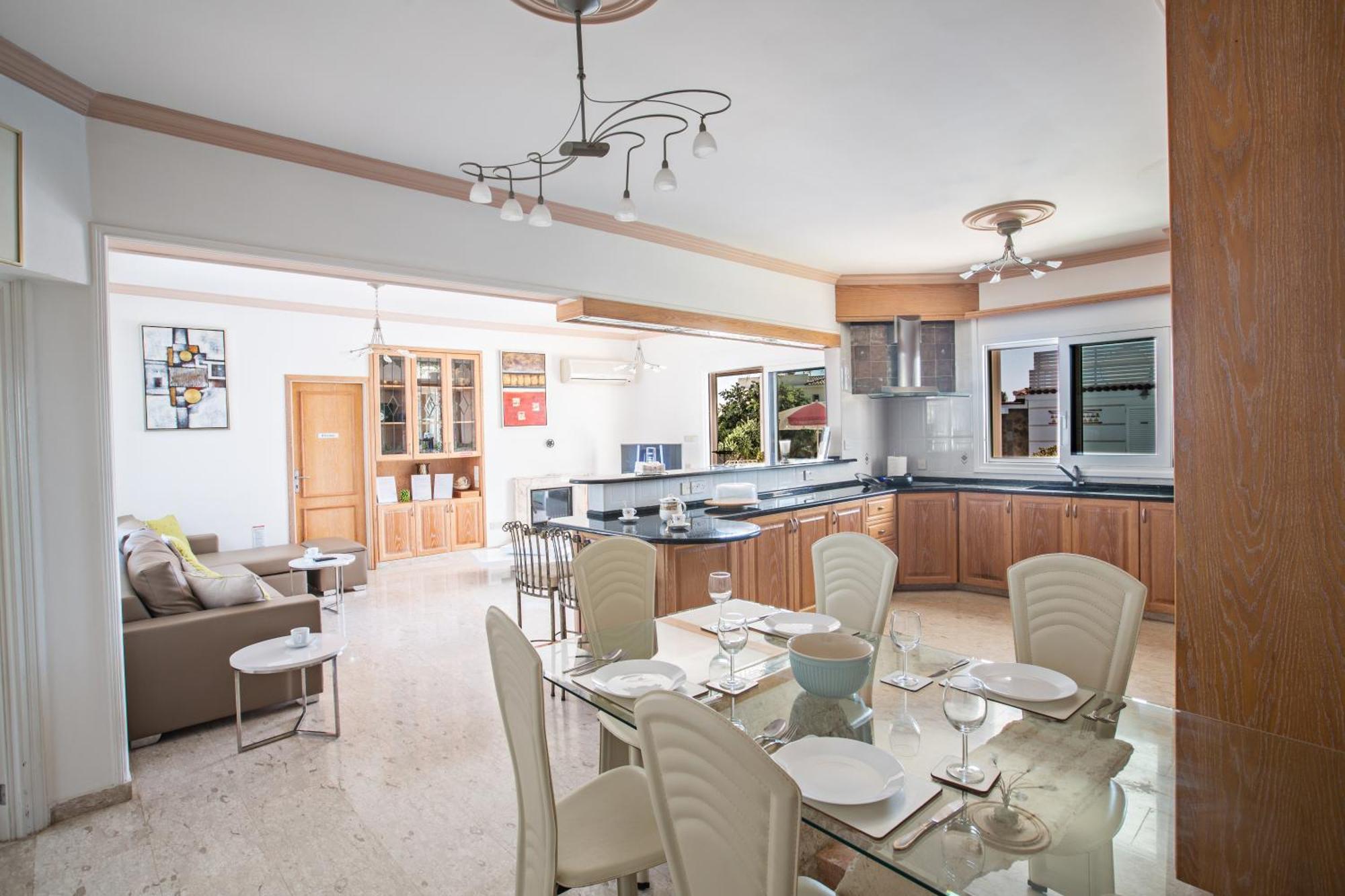 Papas Family Villa Paralímni Extérieur photo